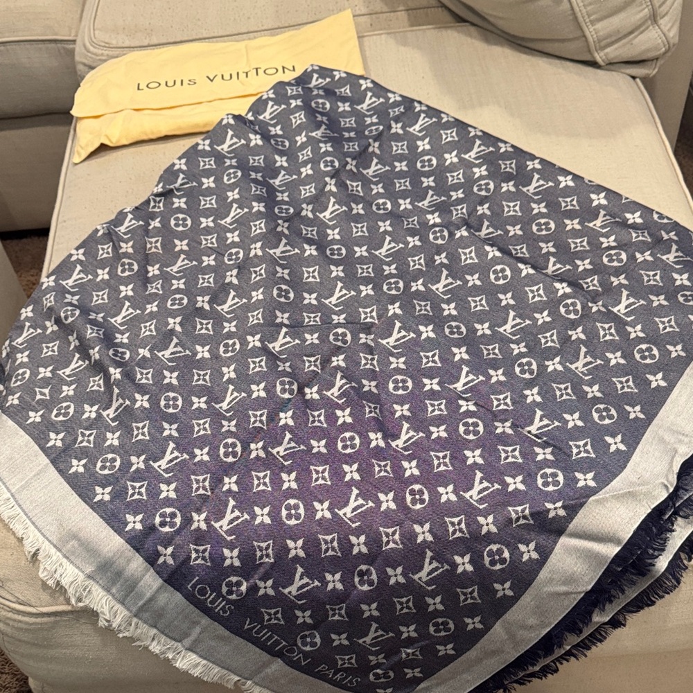 Louis Vuitton Silk Monogram Shawl